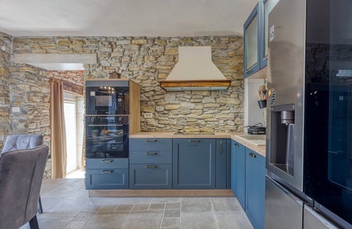 Sveti Donat Villa | Casa Emilia with private pool and sauna