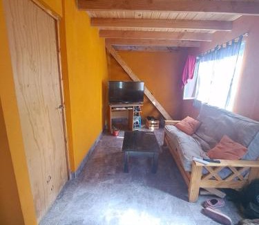 El Bolson House | casa en barrio esperanza
