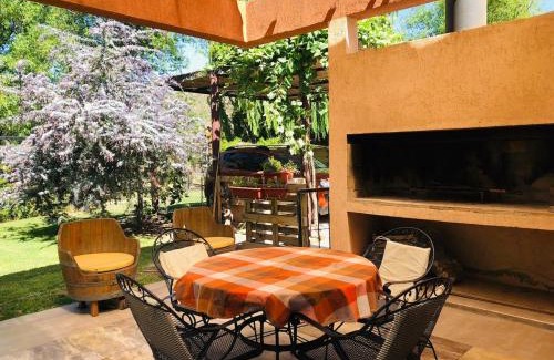 Perdriel House | Casa en corazón zona de bodegas