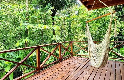 Bocas del Toro House | Casa en la Jungla en Playa Bluff - Casa Laurel
