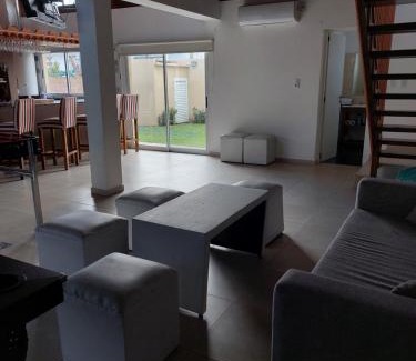 Las Colinas de Peralta Ramos House | casa en zona sur mar del plata