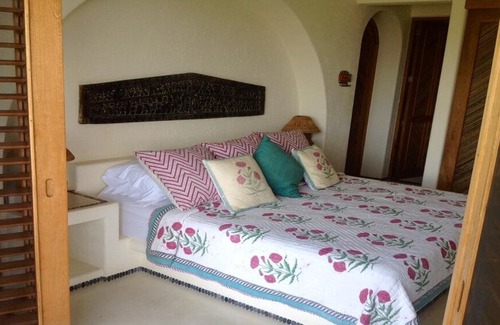 Cerro del Vigia Villa | Casa Encantadora is your dream vacation!! Fully staffed Villa with cook, maid &