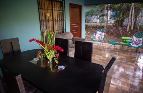 Montezuma House | Casa Encanto Montezuma