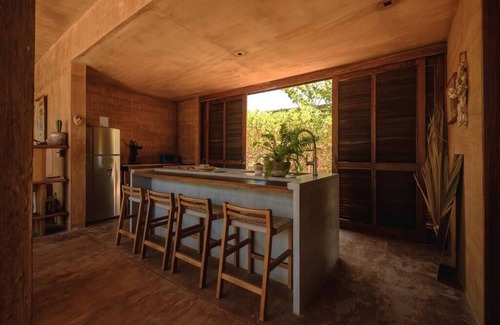 Tlachicon House | Casa Erizo facing the sea and surrounded by nature