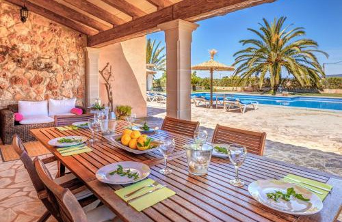 Campos Villa | Casa Es Figueral