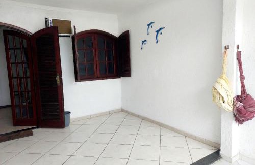 Jardim Nautilus House | Casa Espaçosa 3 Quartos Sala Cozinha e Churrasqueira
