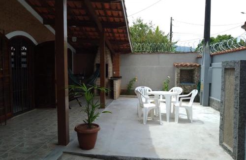 Estufa I House | Casa Espaçosa