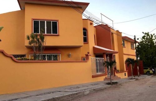 La Paz House | Casa Esperanza: Grand, traditional colonial home