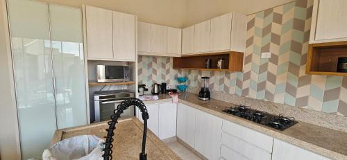 Maringa Villa | Casa Espetacular, 3 suites, luxo!