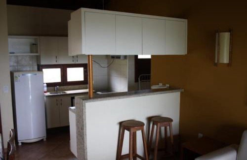 Zumbi House | Casa espetacular em condomínio pé-na-areia, RZ15