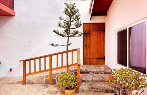 La Fonda House | Casa Estrella beachfront house.