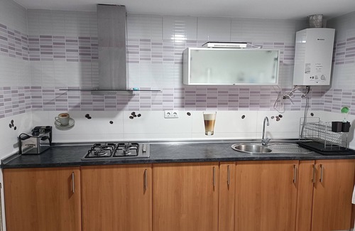San Fernando House | Casa Familiar