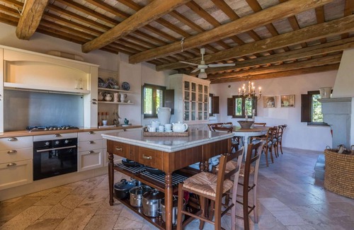 Montegiorgio Villa | Casa Felice 10 - Five Bedroom Villa, Sleeps 10