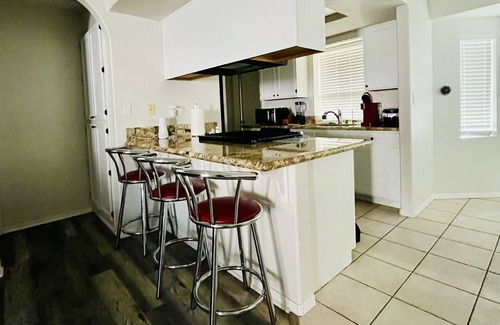Bullhead City House | Casa Feliz is minutes from Colorado River, Oatman, Casinos, Laughlin.