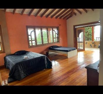 Sabaneta Villa | Casa finca sabaneta 20 personas