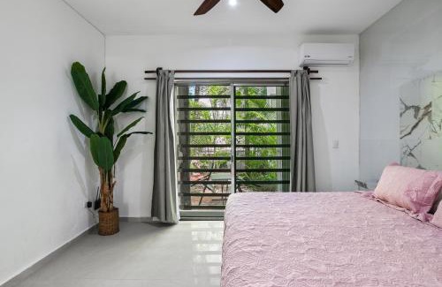 Downtown Villa | Casa Flamingos