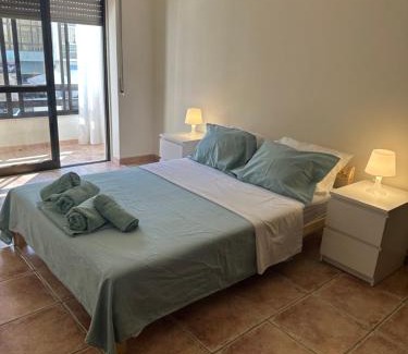 Seixal House | Casa Flores