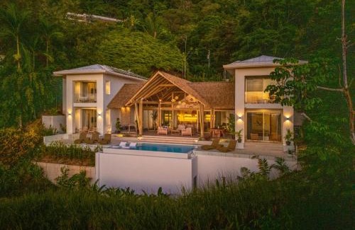 Dominical Villa | Casa Frenchie with Private Guesthouse - by Pura Villas