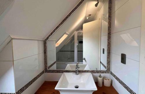 Castro House | Casa full Interior
