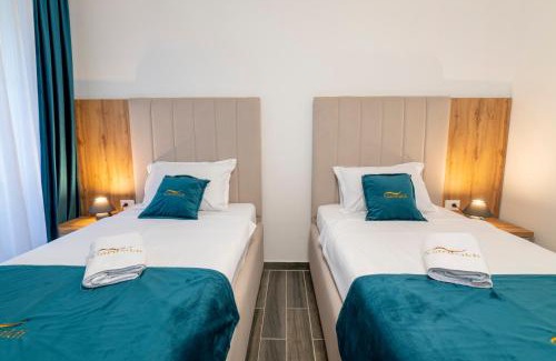 Petrovija House | Casa Garibaldi - Rooms with private bathrooms