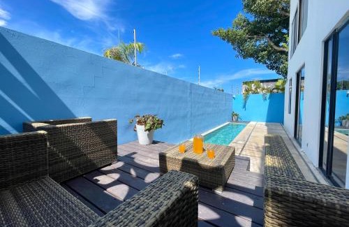 Puerto Juarez House | Casa Gigante de lujo, con piscina privada, 4 amplias habitaciones con baño privado