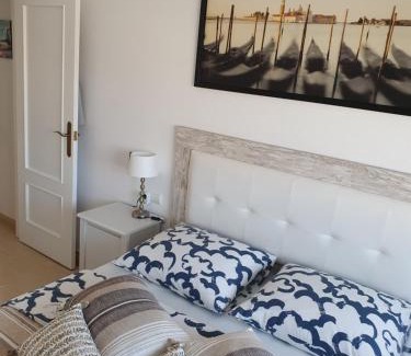 Los Montesinos Apartment | Casa Girasol