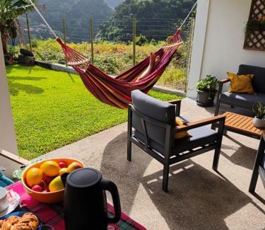 Sao Vicente House | CASA GIRASSOL " uma Janela para o Nascer do Sol "