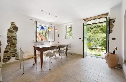 Valle Santa Apartment | Casa glicine sul mare