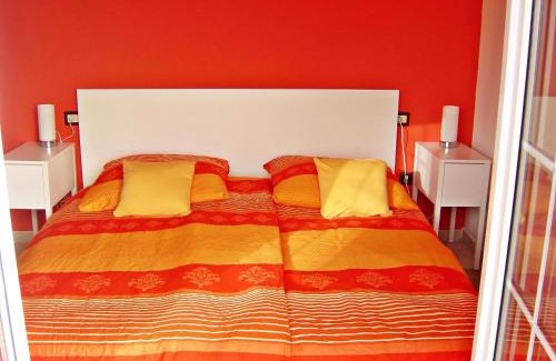 Las Rosas House | Casa Golfin