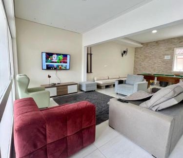 Balneario Praia do Pernambuco House | Casa Grande Com Piscina Guaruja