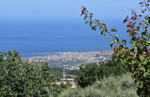 Coste House | Casa Greli, typical Sicilian house with a view
