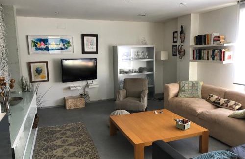 Teis House | Casa Grila