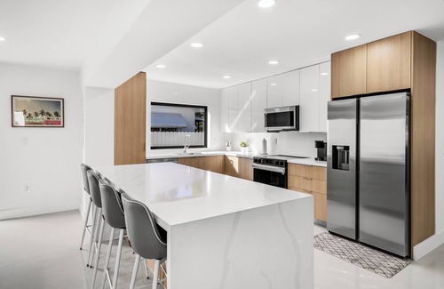 Miami Shores House | Casa Haven: 5 BDR, 9 beds, 6 miles to beach