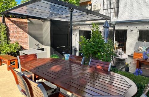 Victoria Apartment | Casa hermosa piscina con parrilla