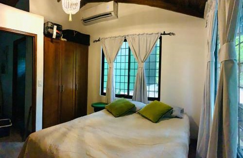 Paraiso House | Casa Hoja Eco-Cabina Surf House