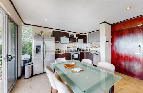 Coco House | Casa Hola