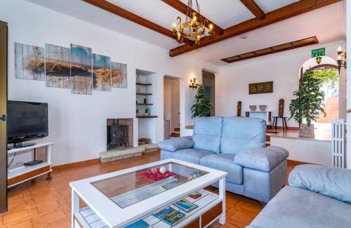 Cala en Porter Villa | Casa Honiol, private and spacious villa with sea views