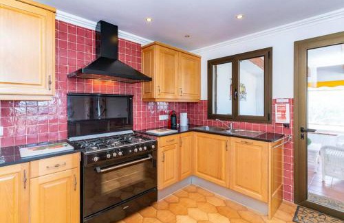 Cala en Porter Villa | Casa Honiol, private and spacious villa with sea views