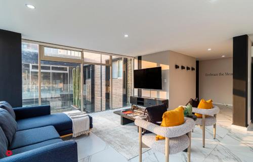 Miguel Hidalgo Apartment | Casa Horacio by Kukun