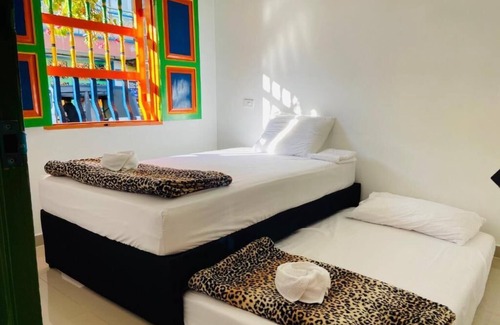 Guatape Hotel | Casa Hostal las Palmeras