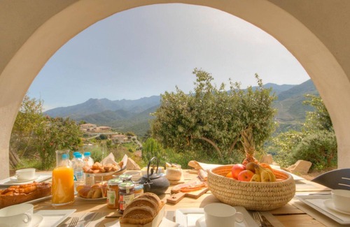 Peri Bed & Breakfast | CASA IB Bed and breakfast in south Corsica near Ajaccio