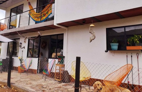 Guatavita Apartment | Casa Ibanaska, tu Hospedaje con Jacuzzi al Aire Libre, Ideal Para Familias