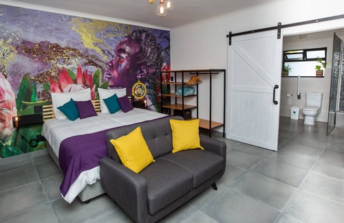 Somerset West House | Casa iLanga guesthouse