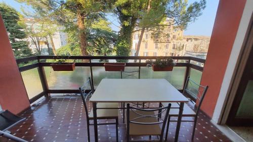 Desenzano del Garda Apartment | Casa Imma lake, center and everything you need