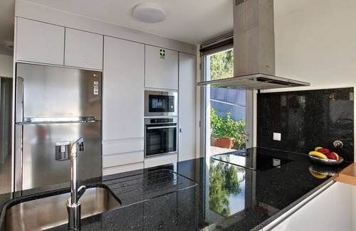 Arco da Calheta House | Casa Inês by LovelyStay