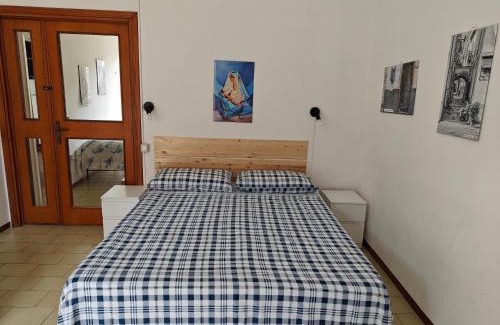 Fondi Apartment | Casa in Centro