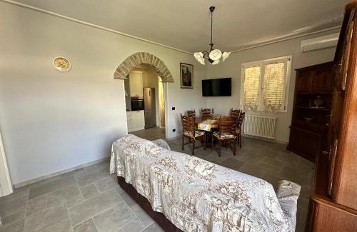 Lamporecchio House | Casa in mezzo agli Ulivi