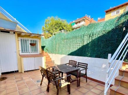 El Carmel House | Casa independiente-Garden-Views-2 bedrooms