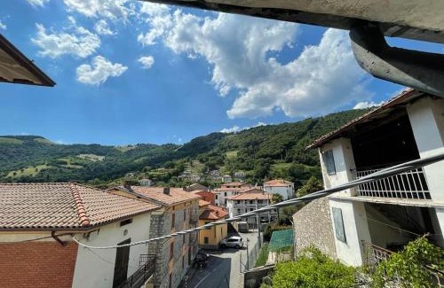 Parzanica House | Casa Inglese