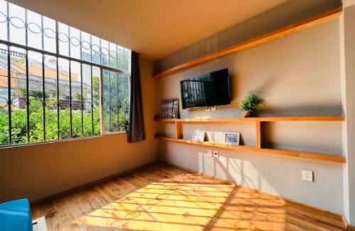 Anahuac House | Casa Isolda